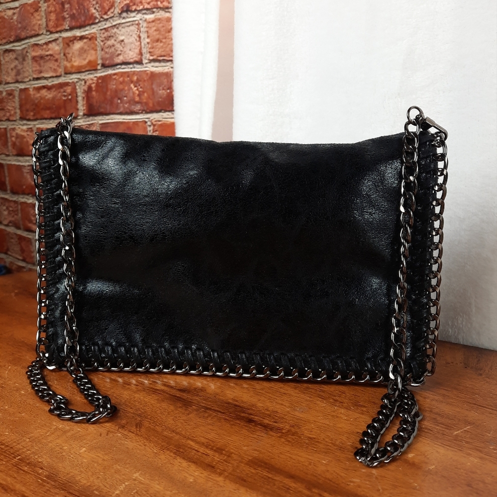Elegant Black Gunmetal Chain Crossbody Shoulder Bag - Picture 5 of 10